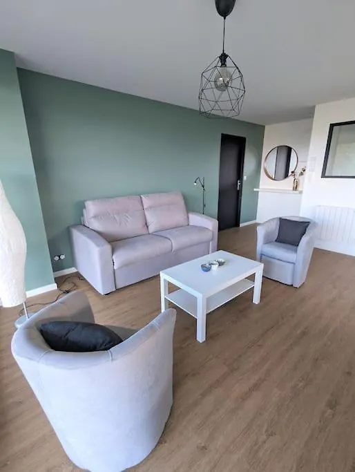 Bienvenue Chez Severine Et Julien Appartement 75M2 Mirefleurs Apartment
